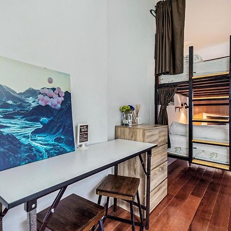 בנגקוק Oyo 685 Am Bed Hostel מראה חיצוני תמונה